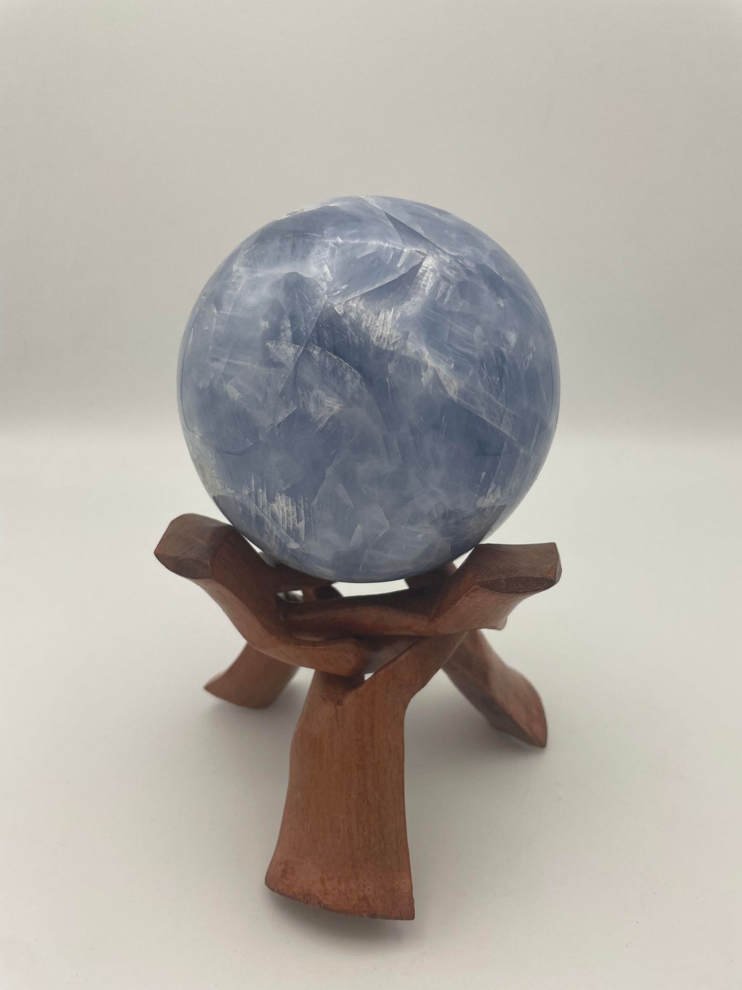Sphère en CALCITE BLEUE
