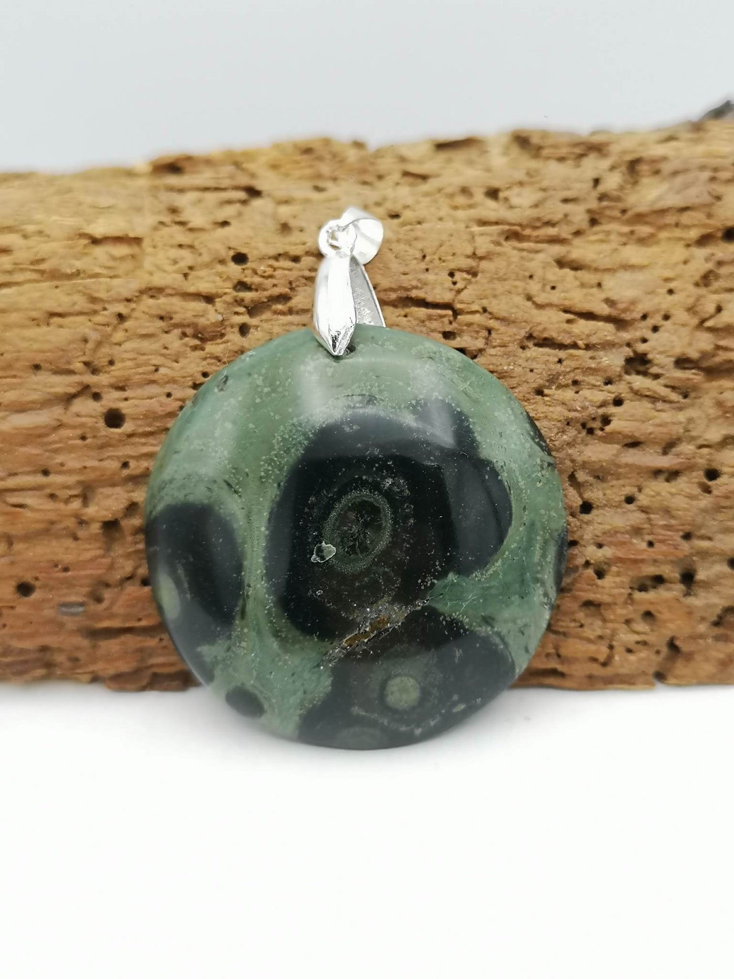 Pendentifs JASPE KAMBABA -01RD